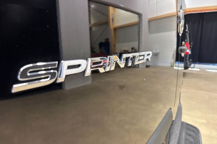 Mercedes-Benz Sprinter vaihtoauto