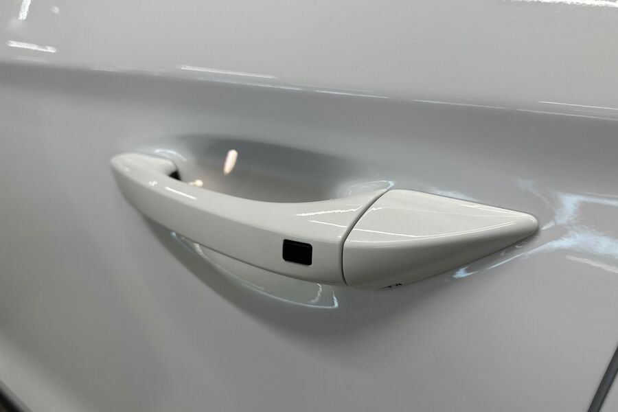 Hyundai IONIQ electric vaihtoauto