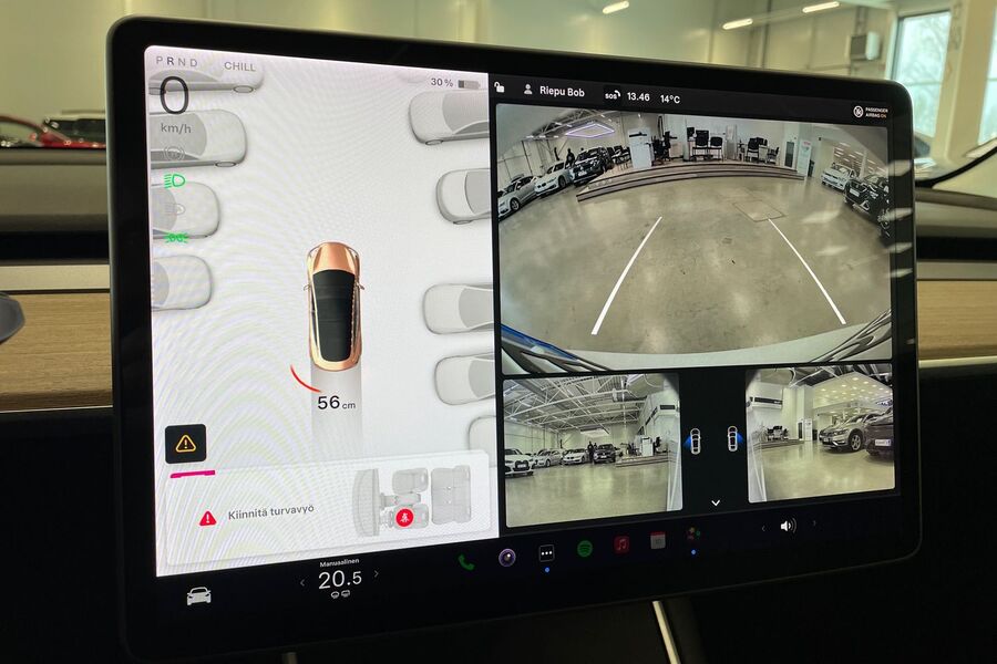 Tesla Model 3 vaihtoauto