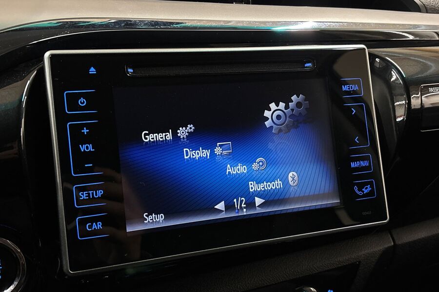 Toyota Hilux vaihtoauto