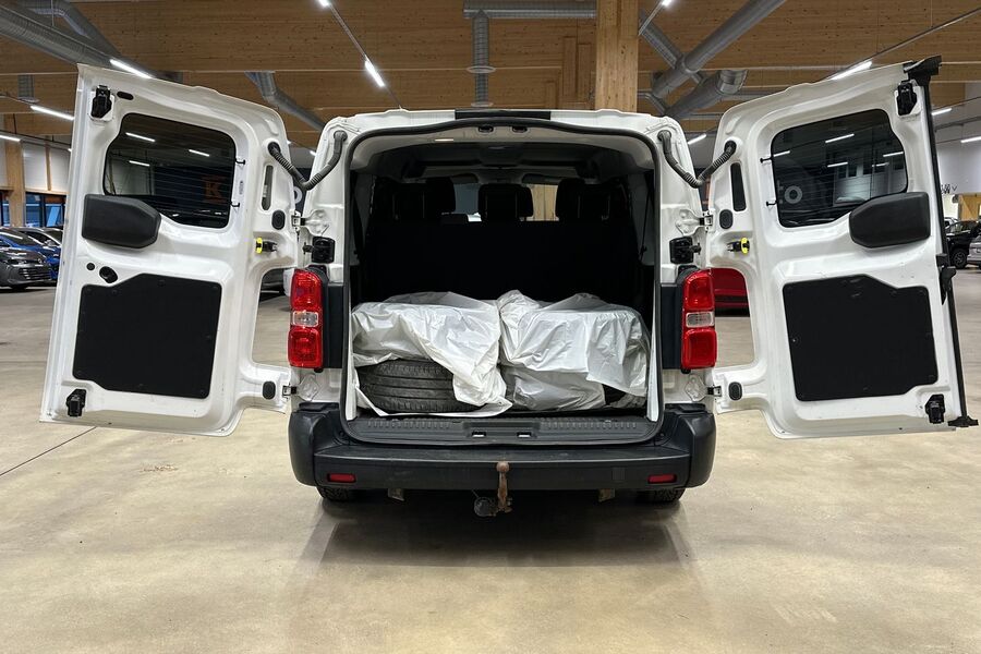 Toyota Proace Verso vaihtoauto