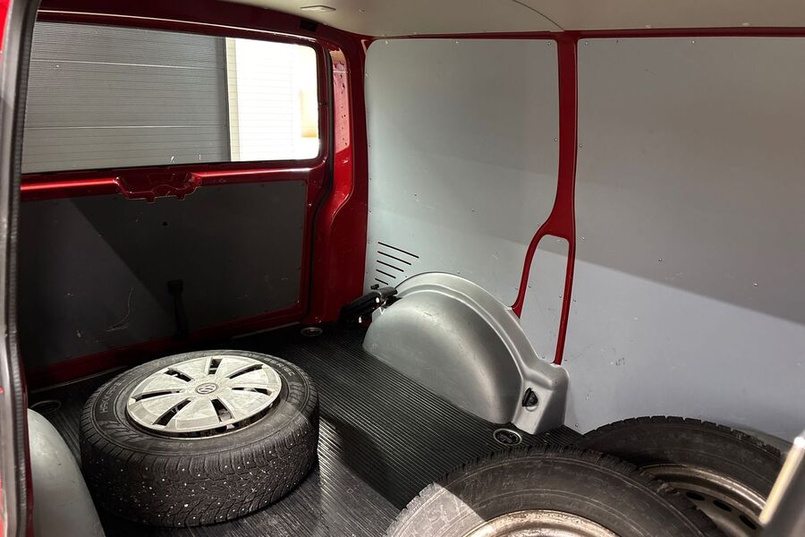 Volkswagen Transporter vaihtoauto