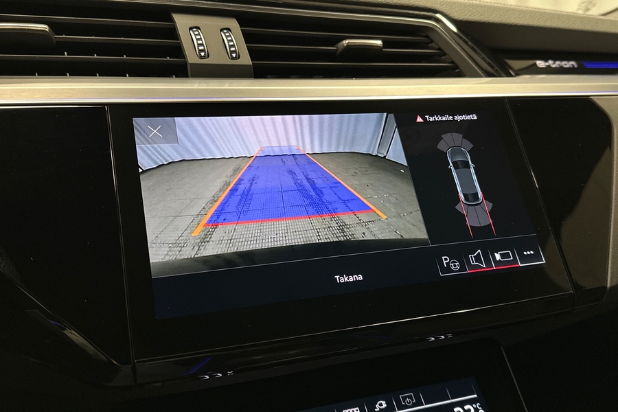 Audi Q8 e-tron vaihtoauto