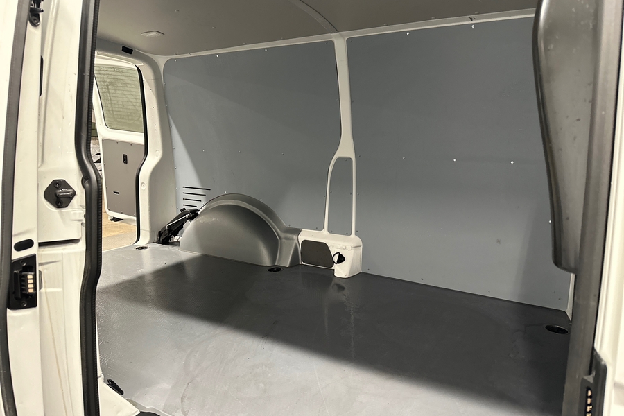 Volkswagen Transporter vaihtoauto