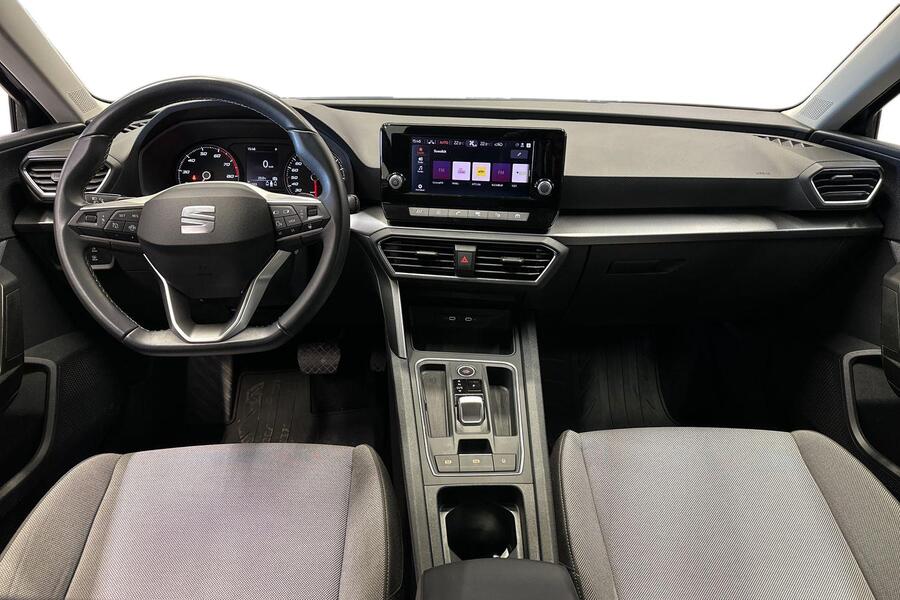 SEAT Leon Sportstourer vaihtoauto