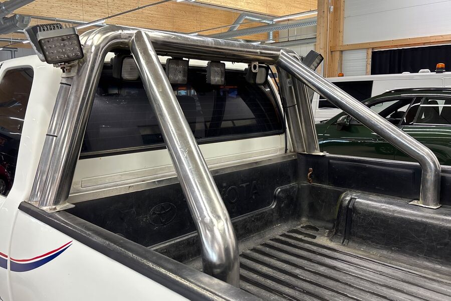 Toyota Hilux vaihtoauto