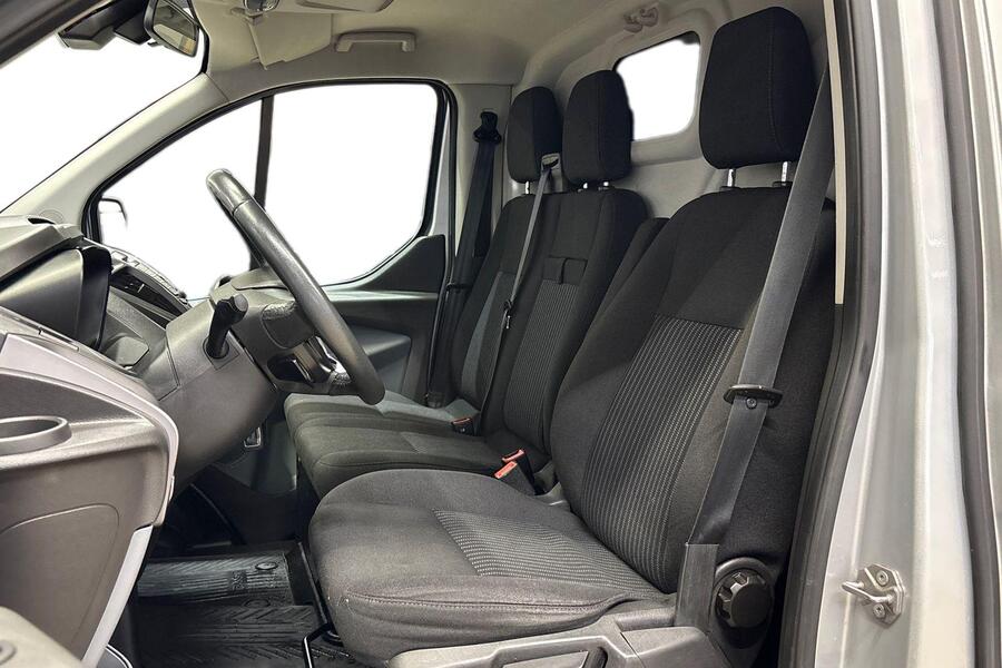 Ford Transit Custom vaihtoauto