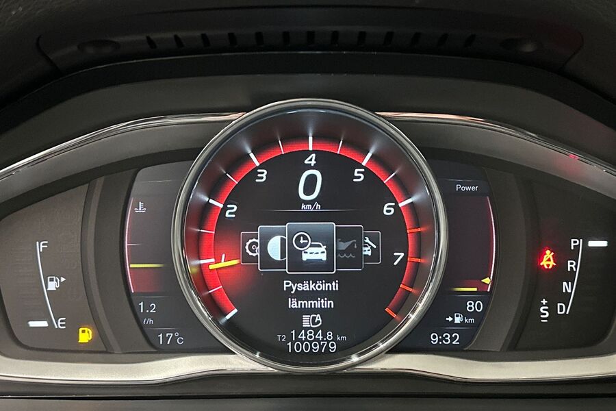 Volvo V60 vaihtoauto