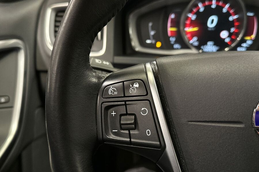 Volvo V60 vaihtoauto