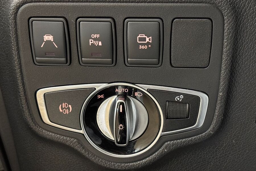 Mercedes-Benz X vaihtoauto