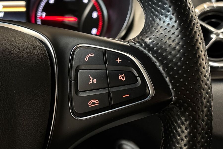 Mercedes-Benz X vaihtoauto