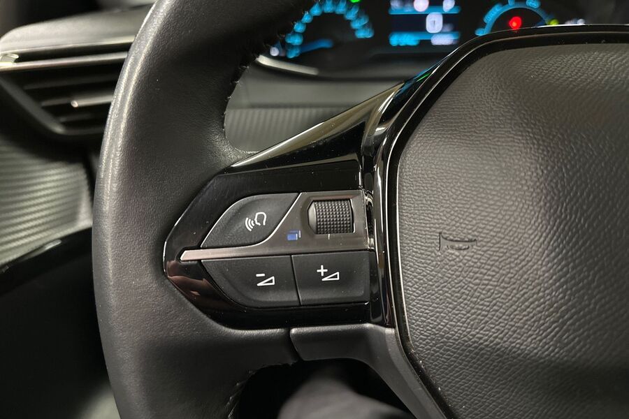 Peugeot e-208 vaihtoauto