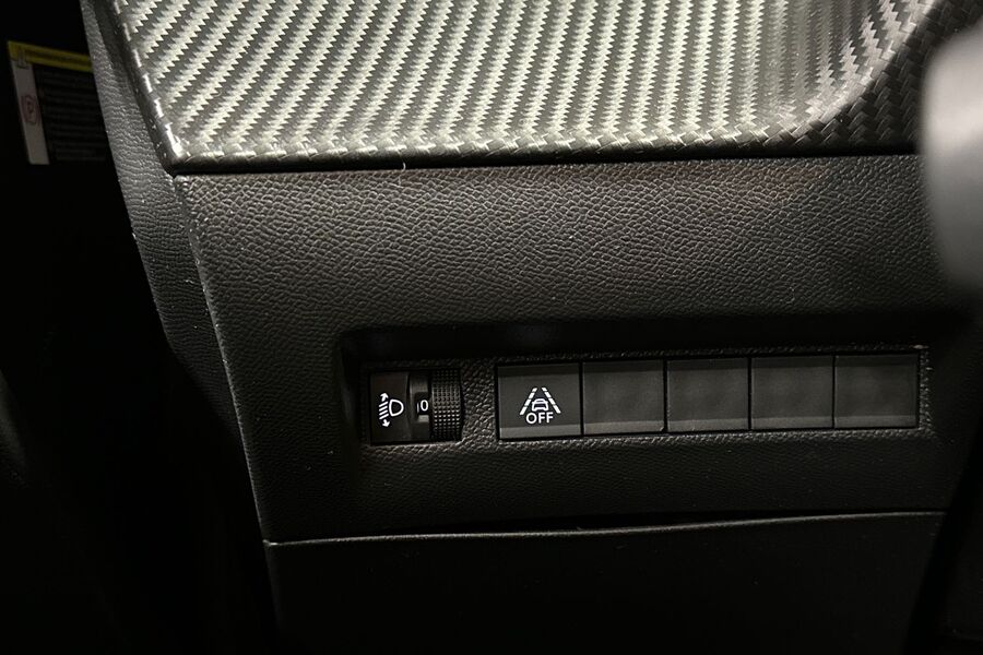 Peugeot e-208 vaihtoauto