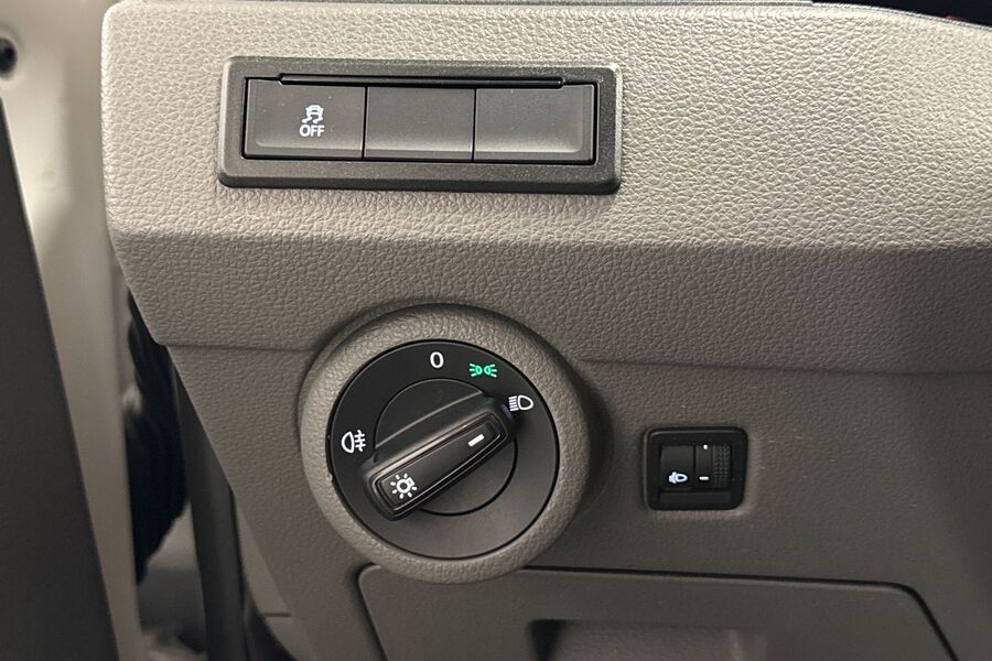 Volkswagen Caravelle vaihtoauto