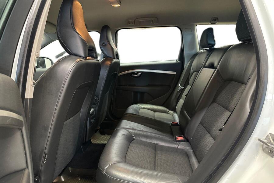 Volvo V70 vaihtoauto