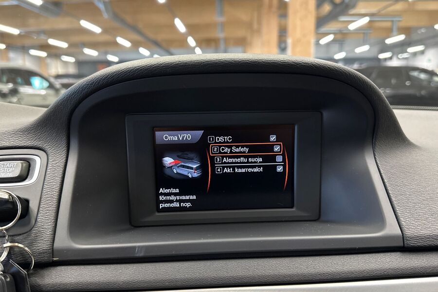 Volvo V70 vaihtoauto