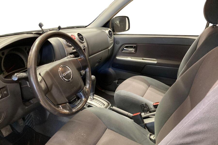 Isuzu D-Max vaihtoauto