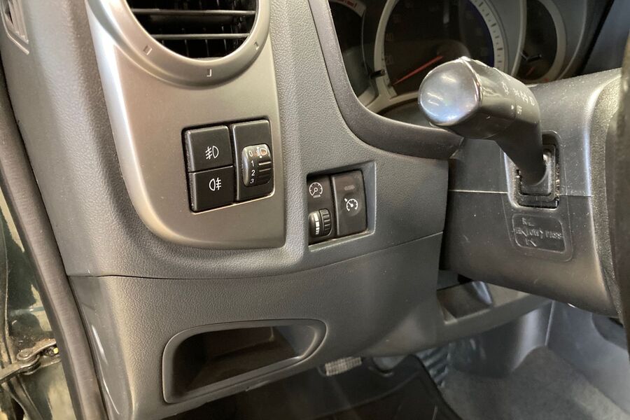 Isuzu D-Max vaihtoauto