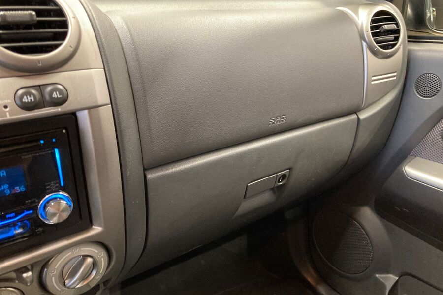 Isuzu D-Max vaihtoauto