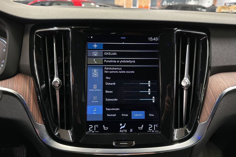 Volvo V60 Cross Country vaihtoauto