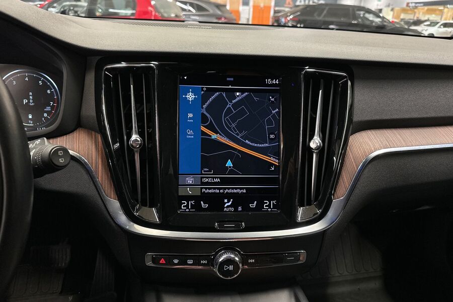 Volvo V60 Cross Country vaihtoauto