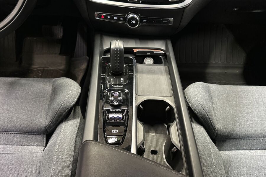 Volvo V60 Cross Country vaihtoauto