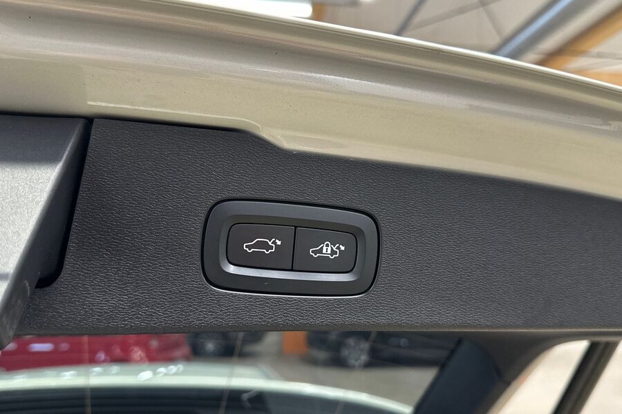 Volvo V60 Cross Country vaihtoauto