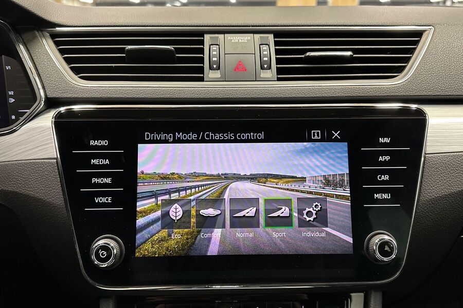 Skoda Superb vaihtoauto