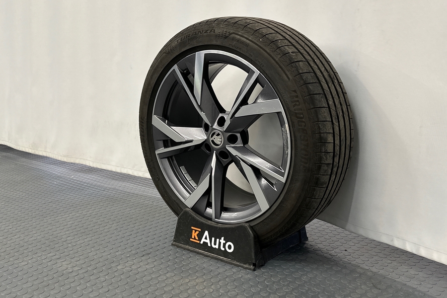 Skoda Enyaq vaihtoauto