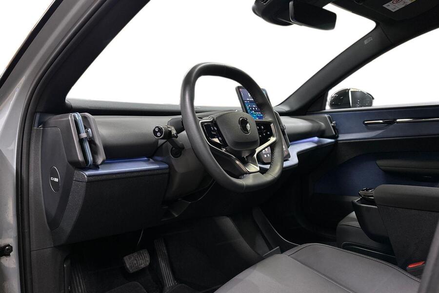 Volvo EX30 vaihtoauto