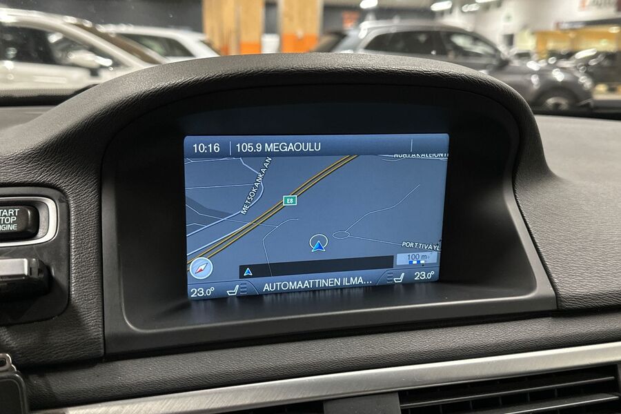 Volvo V70 vaihtoauto