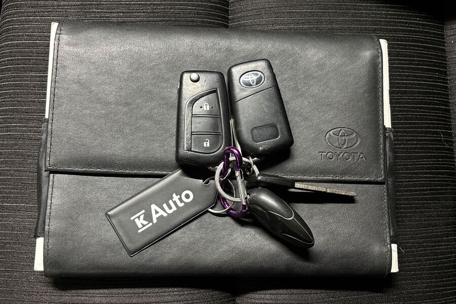 Toyota Hilux vaihtoauto