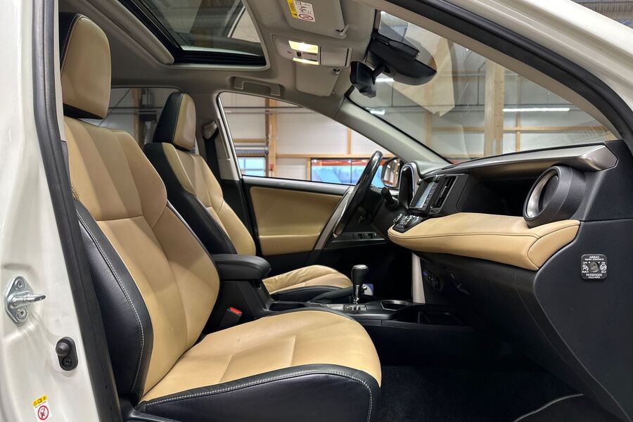 Toyota RAV4 vaihtoauto