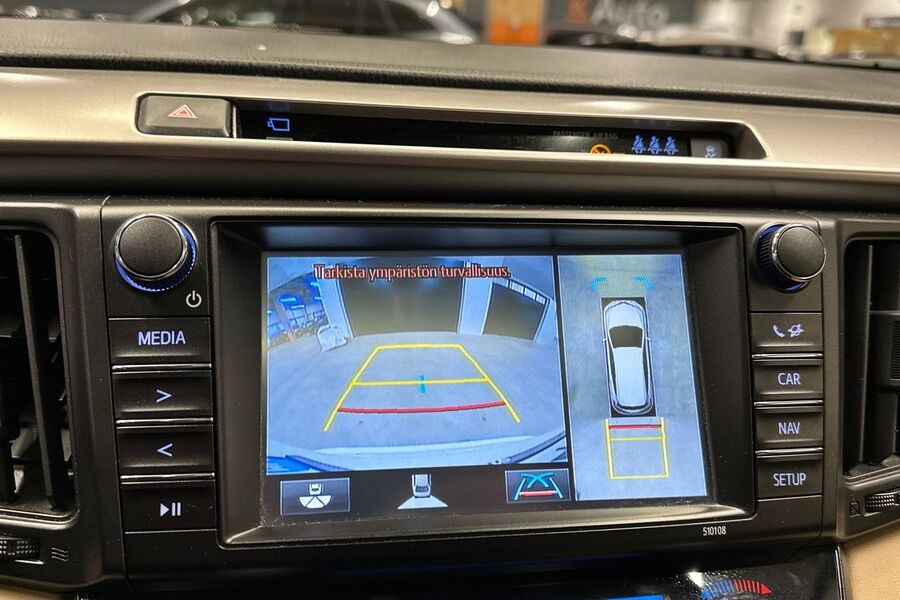 Toyota RAV4 vaihtoauto