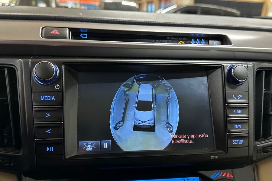 Toyota RAV4 vaihtoauto