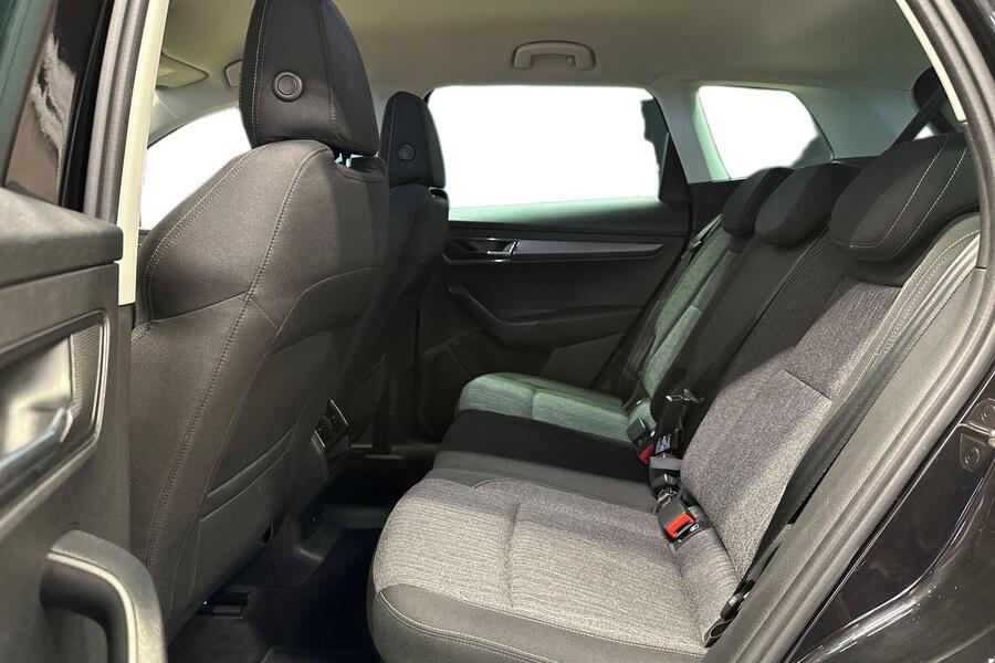 Skoda Karoq vaihtoauto