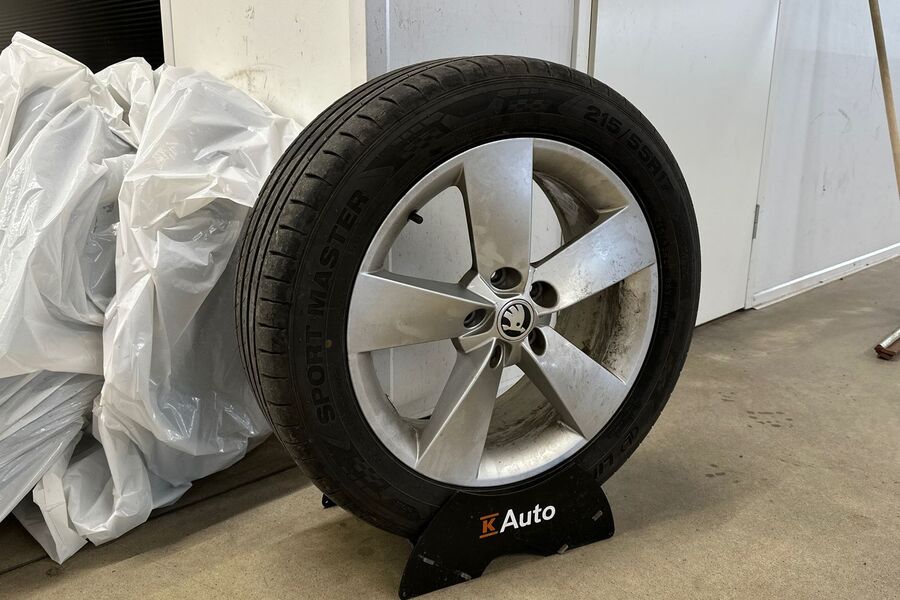 Skoda Karoq vaihtoauto