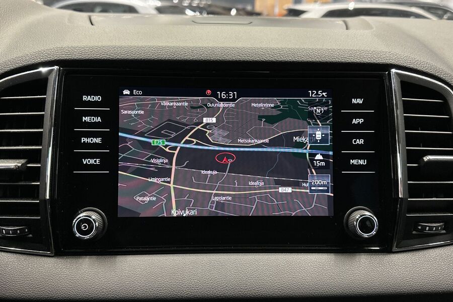 Skoda Karoq vaihtoauto