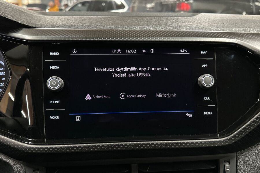 Volkswagen T-Cross vaihtoauto