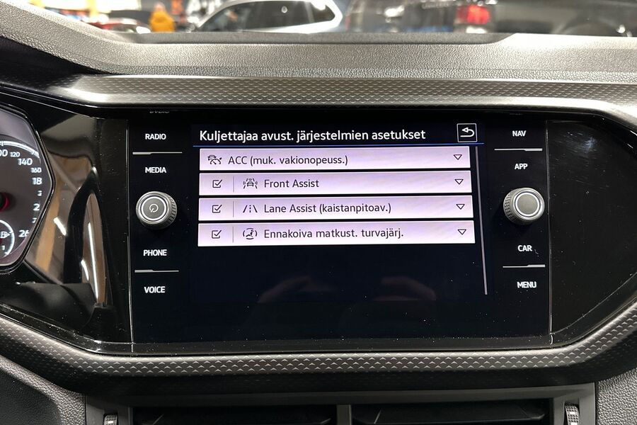 Volkswagen T-Cross vaihtoauto