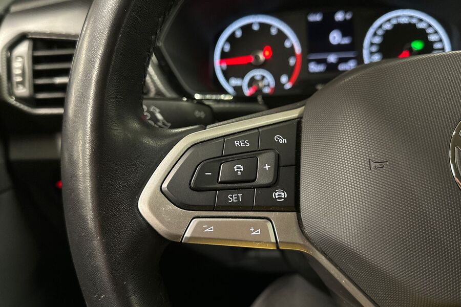 Volkswagen T-Cross vaihtoauto