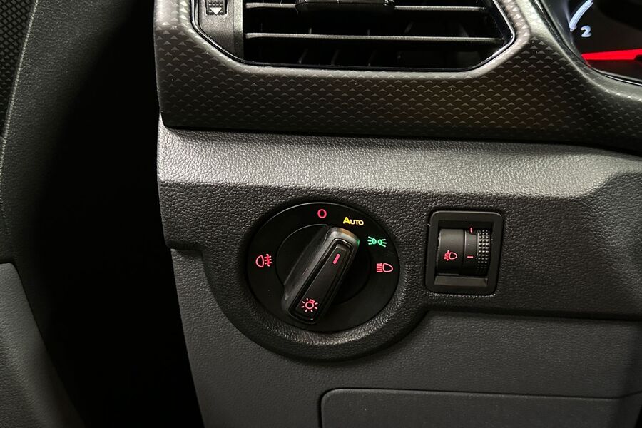 Volkswagen T-Cross vaihtoauto