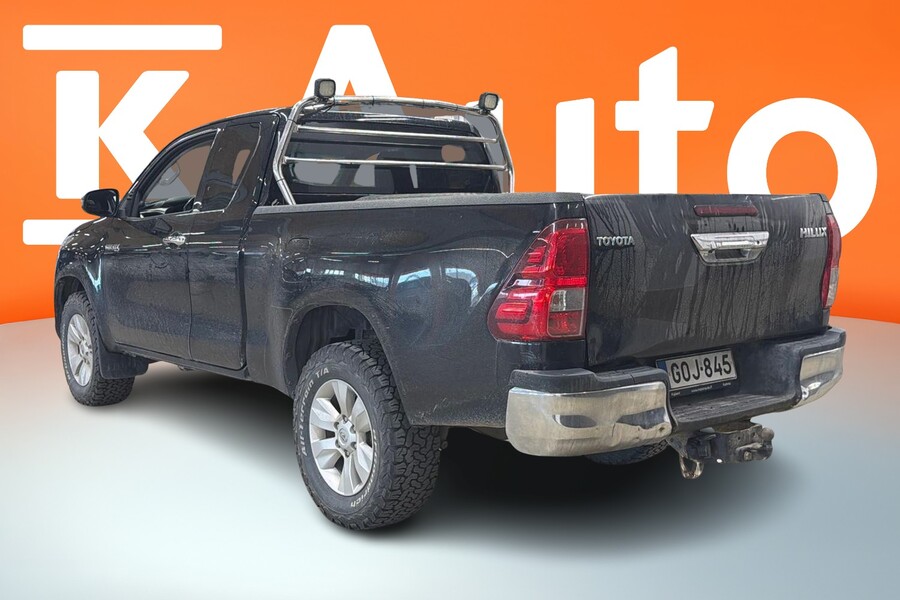 Toyota Hilux vaihtoauto