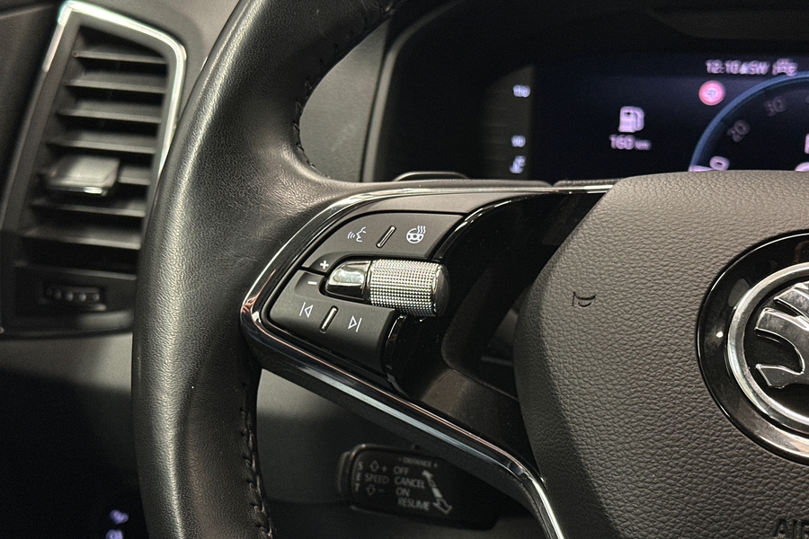 Skoda Karoq vaihtoauto