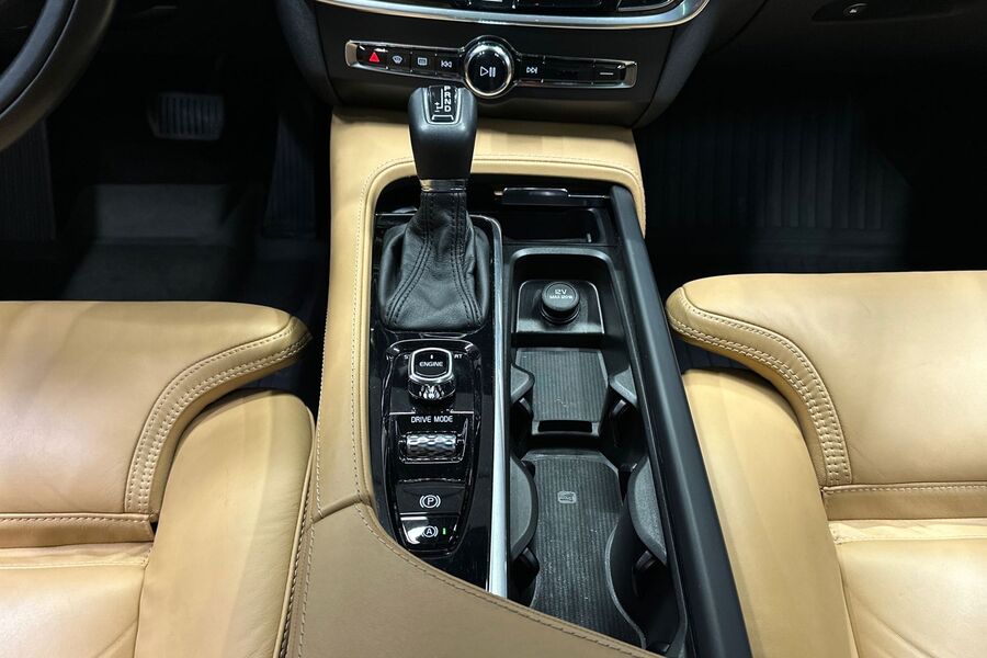 Volvo S90 vaihtoauto