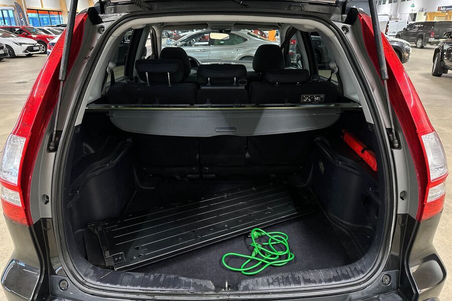 Honda CR-V vaihtoauto