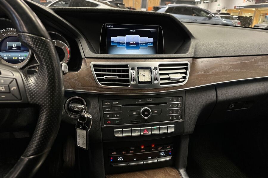 Mercedes-Benz E vaihtoauto