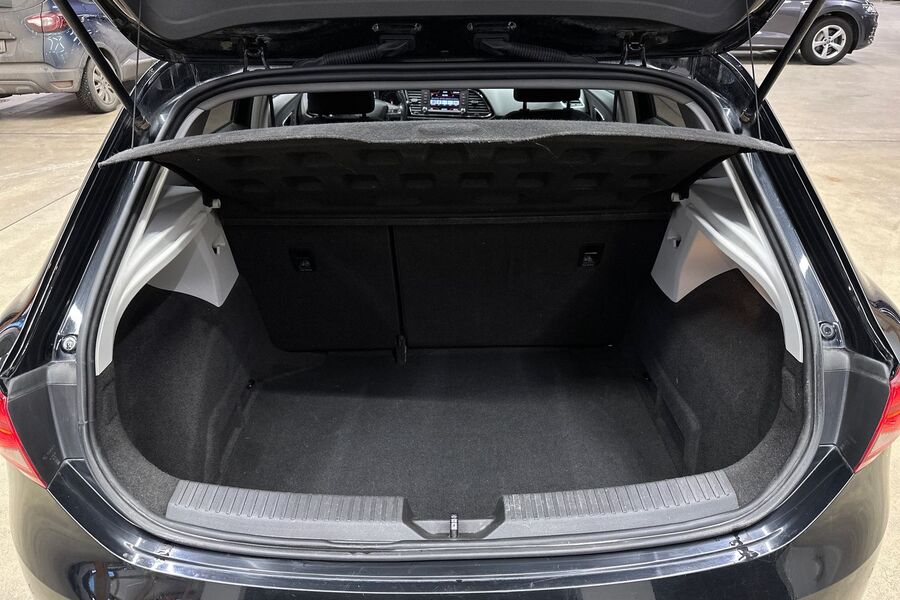 SEAT Leon vaihtoauto