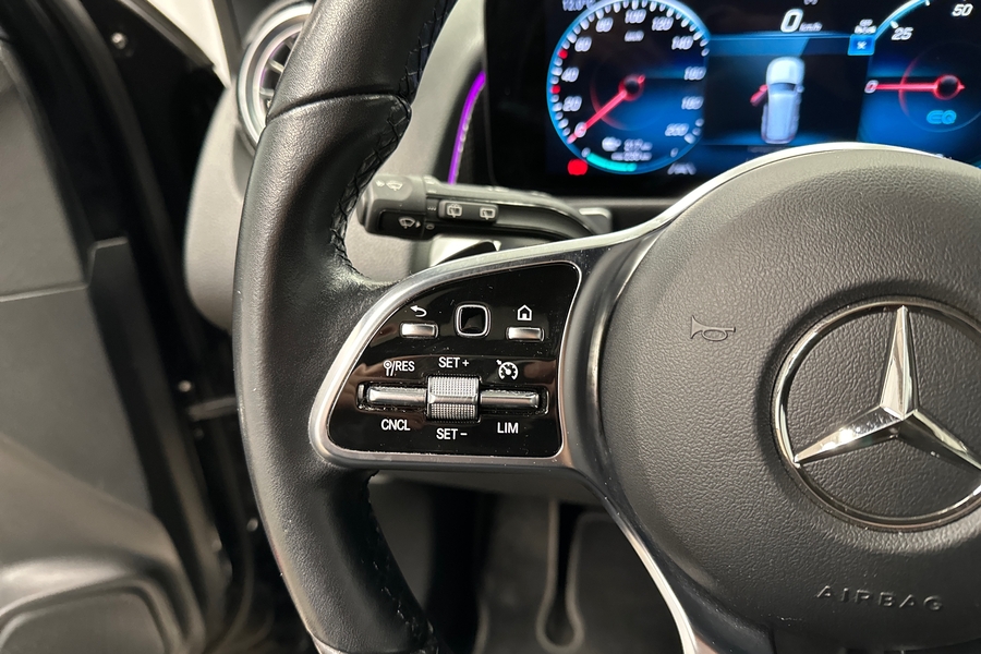 Mercedes-Benz EQB vaihtoauto