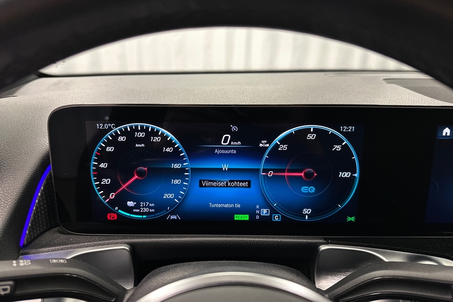 Mercedes-Benz EQB vaihtoauto